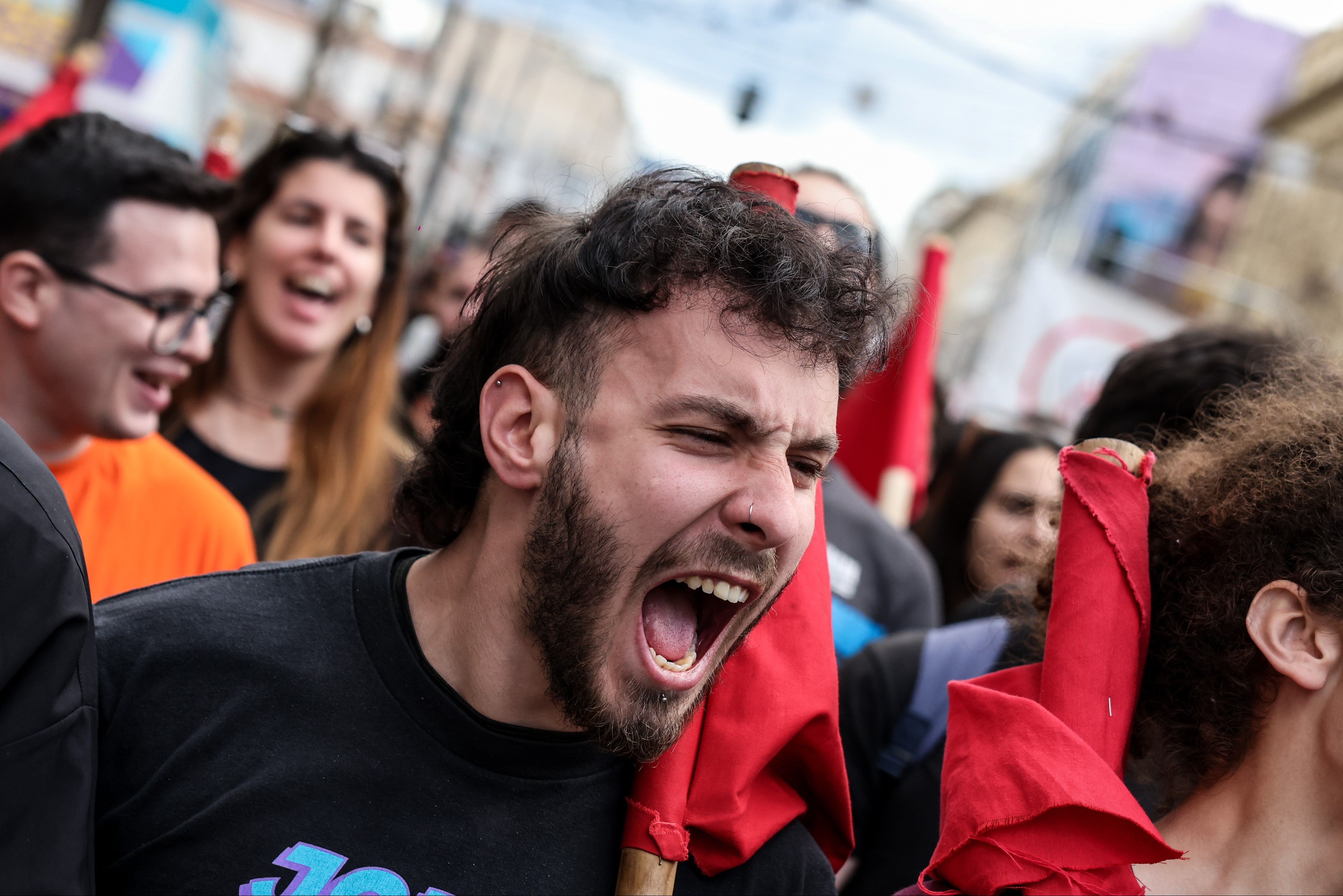 Yunanistan'dan ülkeyi sokağa döken 'özel üniversite yasası'na onay Yunanistan'dan ülkeyi sokağa döken 'özel üniversite yasası'na onay - 1. Resim