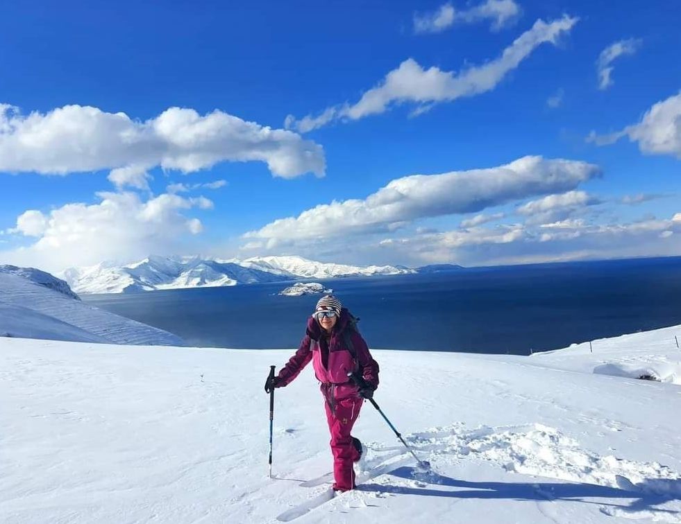 Aladağlar'da kar kütlesi altında kalan dağcı hayatını kaybetti - 3. Resim