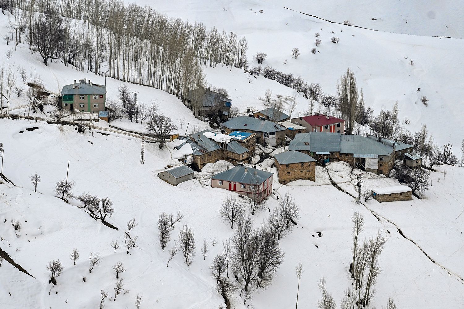 Kara teslim oldular! Yollar kapandı, 393 yere ulaşım yok - 7. Resim