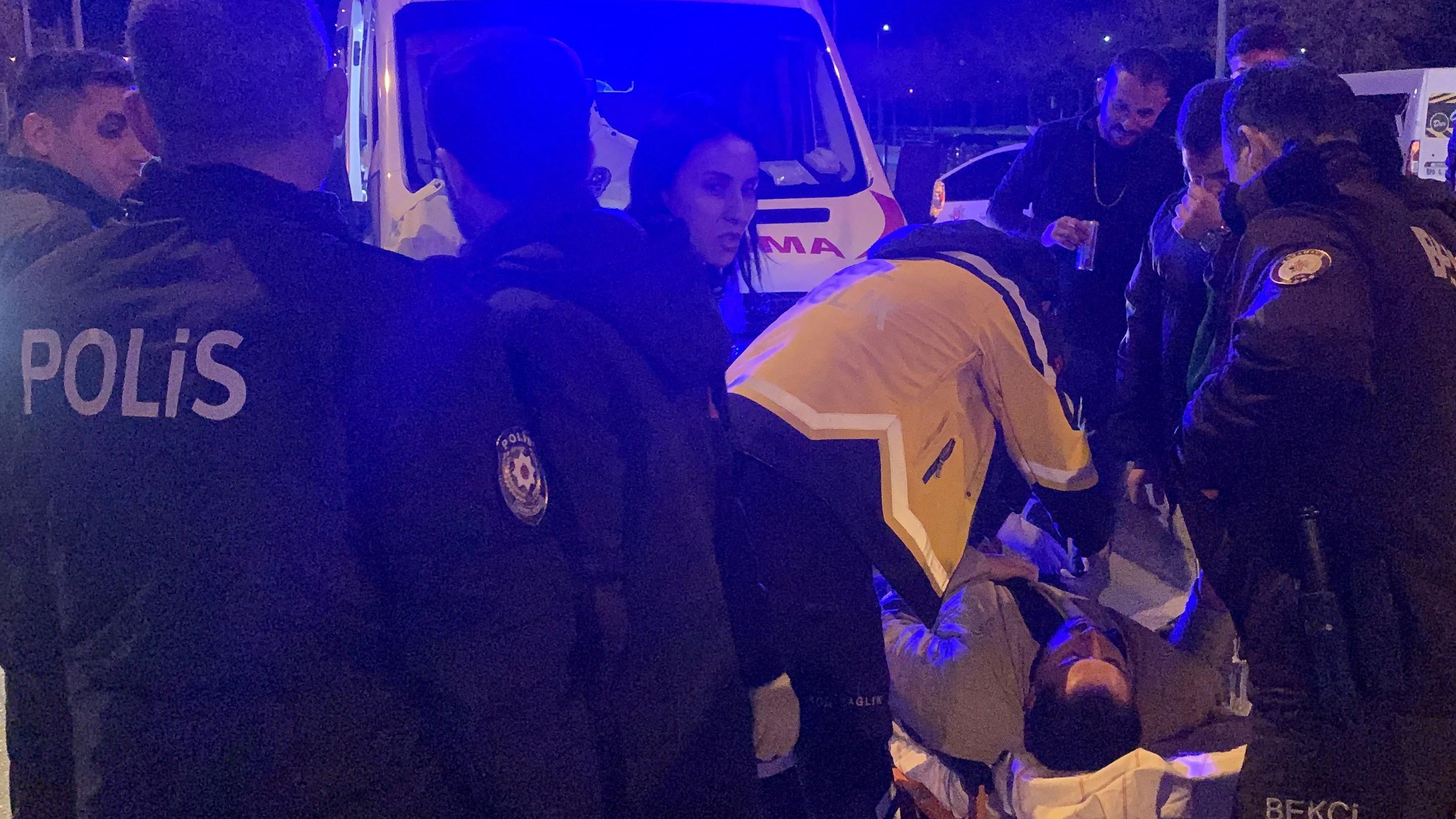 Karaman'da trajikomik olay: Üniversiteli gence 1 saat arayla iki kez araba çarptı - 1. Resim