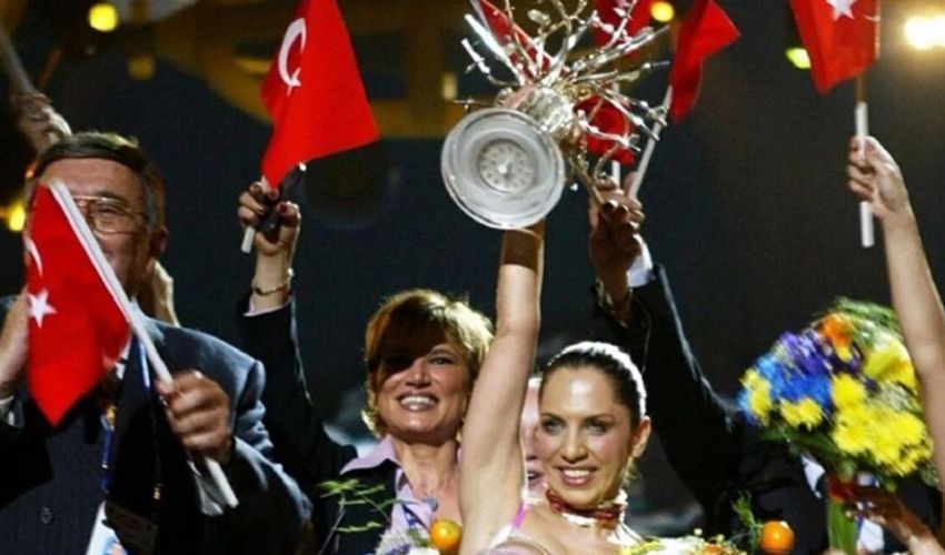 Sertab Erener’e Eurovision daveti: 2024’te yeniden sahne alacak - 2. Resim