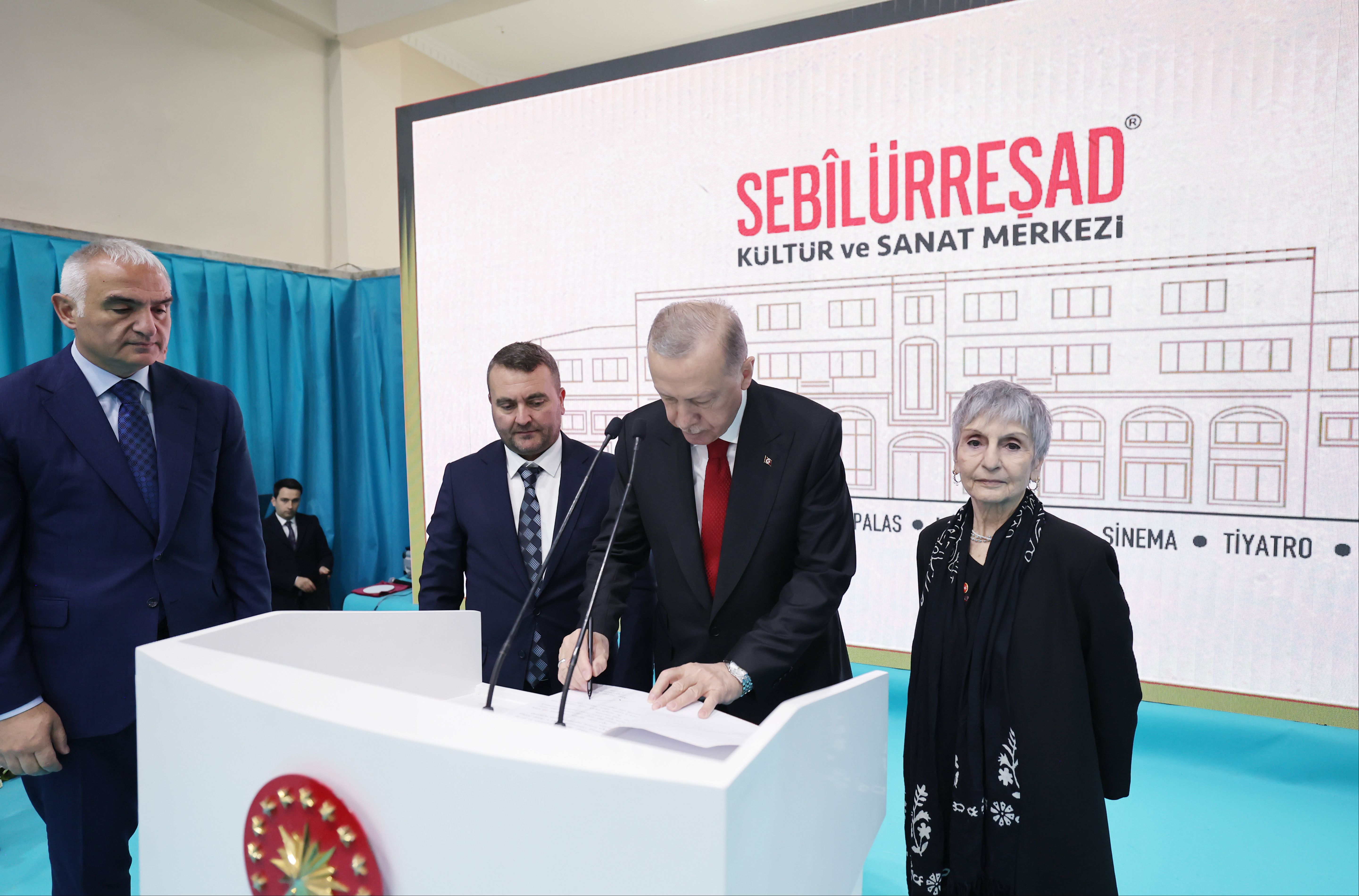 Ankara'ya yeni kültür ve sanat merkezi... Erdoğan: Artık hiç kimse karanlığı aydınlık diye pazarlayamayacak - 3. Resim