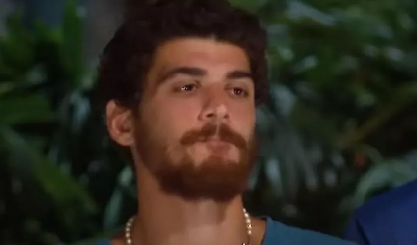 Evrim Keklik hırsızlık yapan Poyraz’a ateş püskürdü! Cezasını az bulup Acun Ilıcalı’ya seslendi Evrim Keklik hırsızlık yapan Poyraz’a ateş püskürdü! Cezasını az bulup Acun Ilıcalı’ya seslendi - 2. Resim