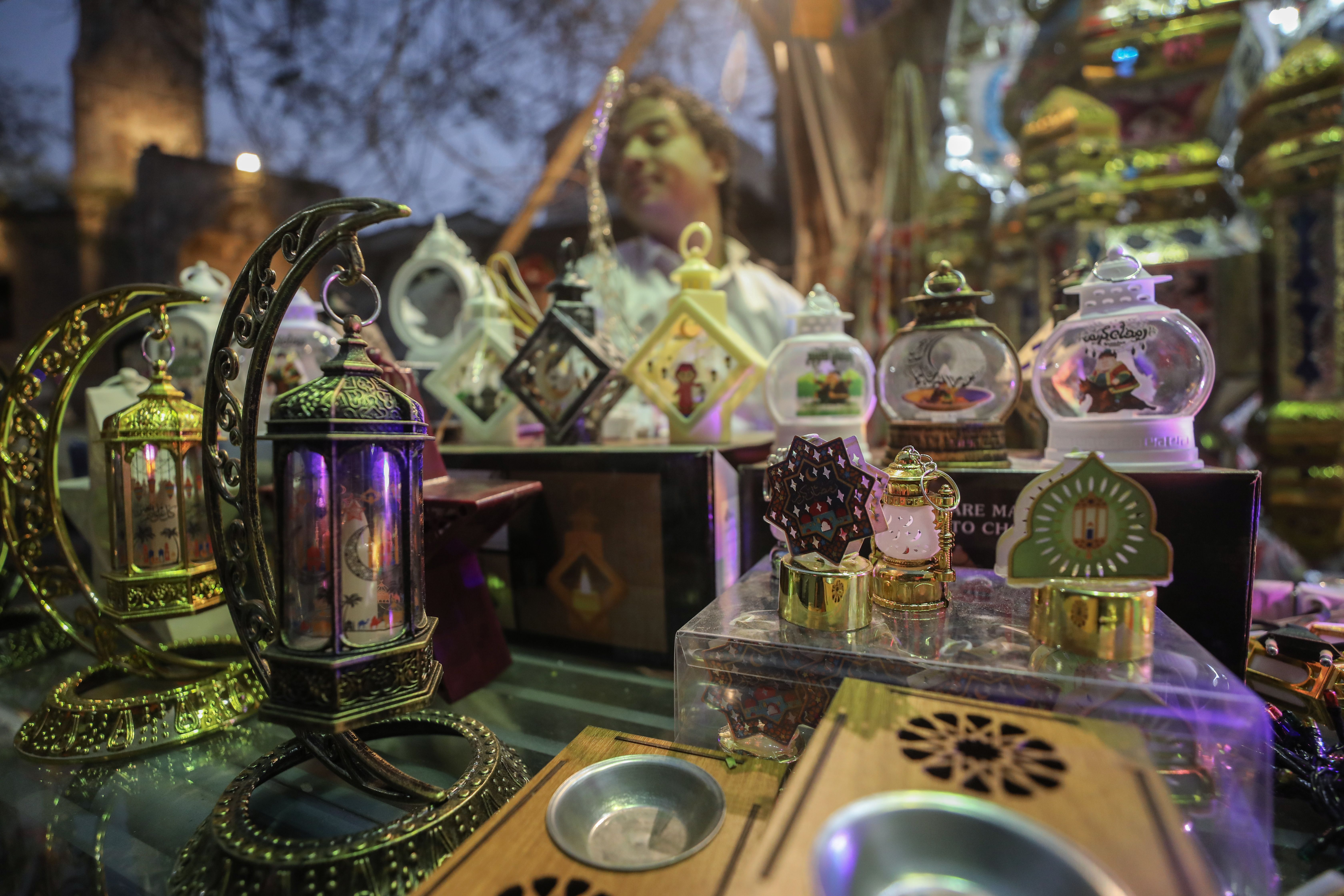 Mısır'da renkli bir gelenek: Ramazan fenerleri - 1. Resim