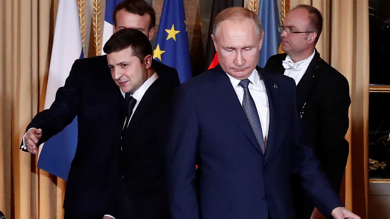 Zelenskiy'den barış umutlarını suya düşüren sözler: Duraklama olamaz, Putin  için fırsat olur | Türkiye Gazetesi