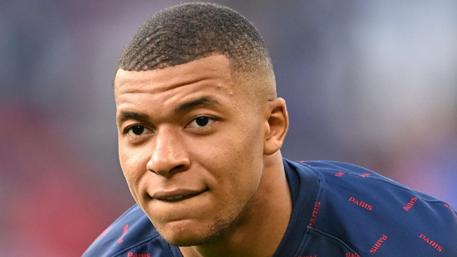 Mbappe ve kebapçı birbirine girdi! Kavganın nedeni hayrete düşürdü Mbappe, kebapçıyla davalık oldu! Fransız golcü restoran sahibini çıldırttı - 1. Resim