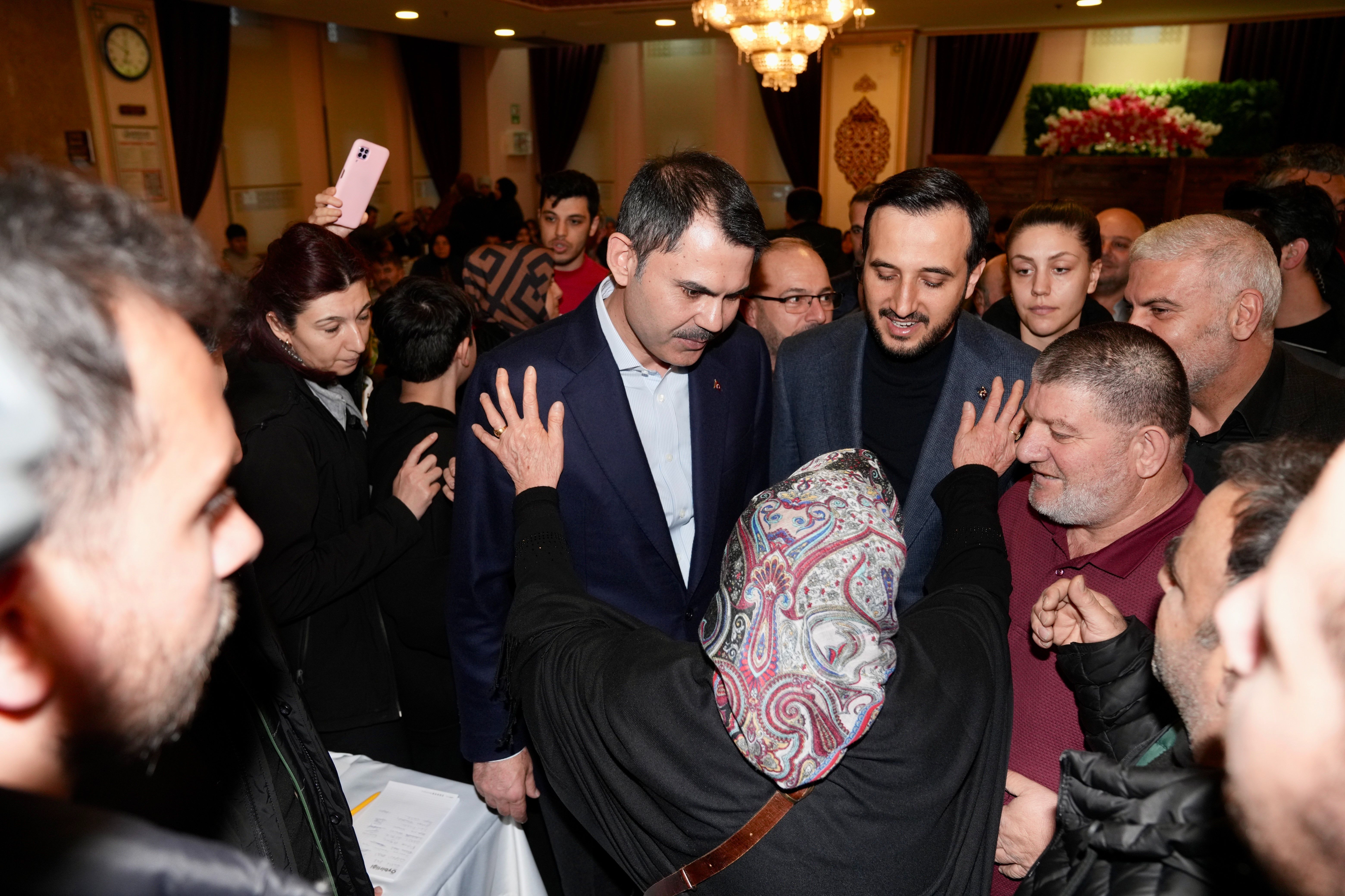 Murat Kurum'dan İstanbul'un 964 mahallesine kentsel dönüşüm sözü - 2. Resim