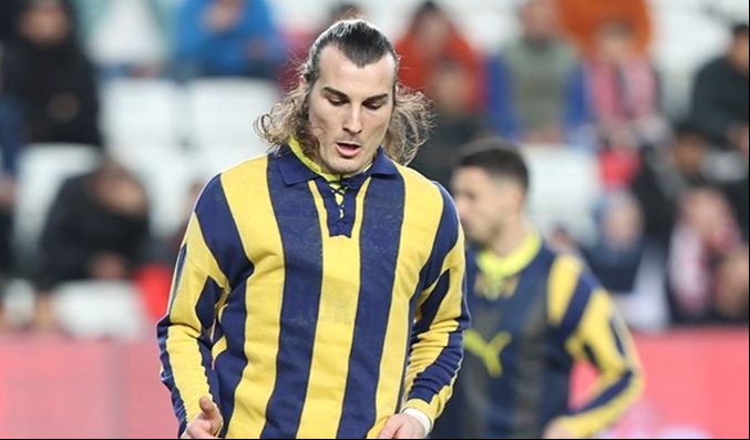 Süper Lig'de en çok değer kaybeden 10 futbolcu belli oldu! 6'sı aynı takımdan! İlk sırada ise... Süper Lig'de en çok değer kaybeden 10 futbolcu belli oldu! 6'sı aynı takımdan! İlk sırada ise... - 2. Resim