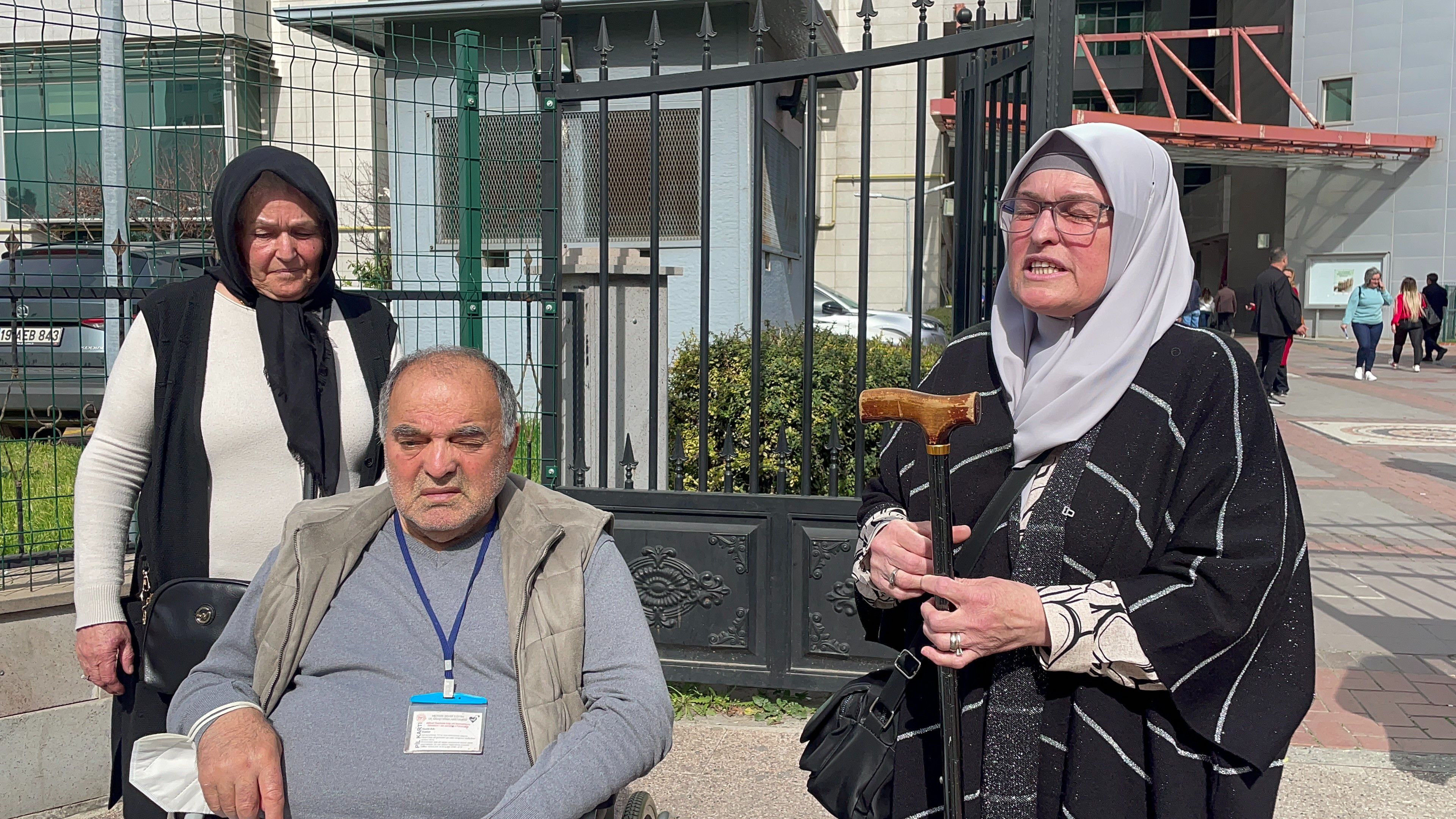 Yaşlı çifte otobüste dehşeti yaşatmıştı: Öldüresiye şiddete 'babalık refleksi' savunması - 2. Resim