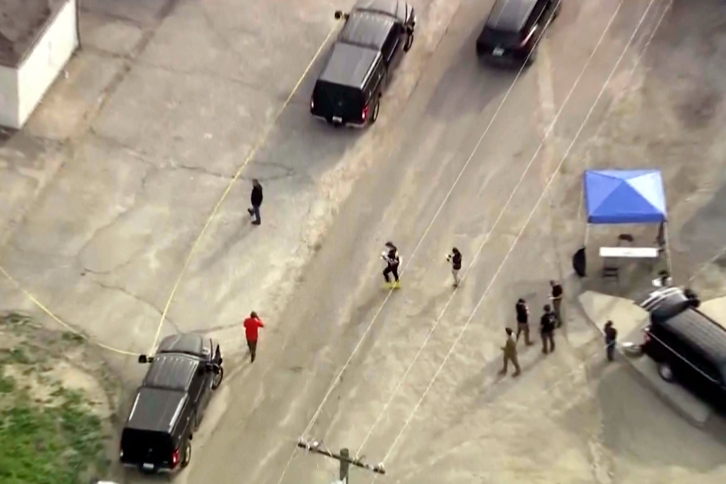 Kaliforniya'da FBI'ın eğitim kampı infilak etti, çok sayıda yaralı var FBI'ın eğitim kampında patlama oldu, çok sayıda yaralı var! - 2. Resim