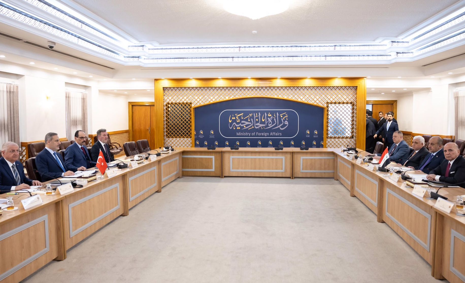 Irak'ta kritik zirve! Bakan Fidan, Bakan Güler ve MİT Başkanı Kalın katıldı - 2. Resim