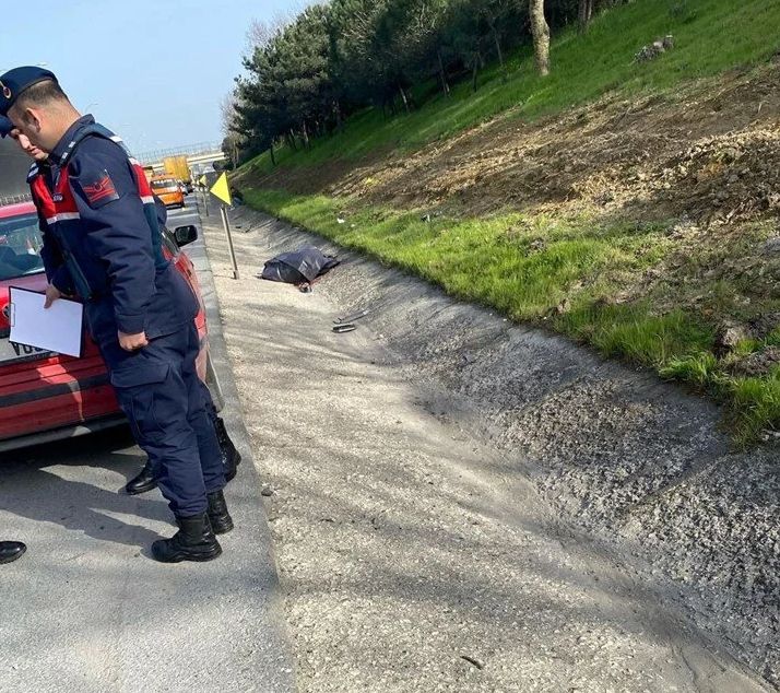 Aci ailesine ikinci şok! Kuzeni kamyonun altına kalarak can verdi - 3. Resim