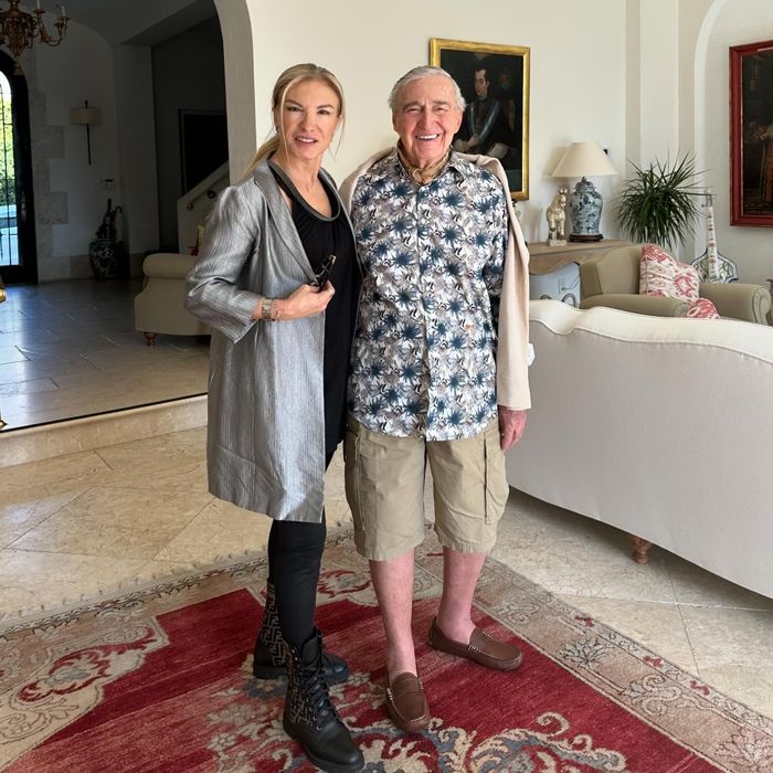 Rahmi Koç, Miami’deki lüks evinin kapılarını açtı! Görenler hayran kaldı Rahmi Koç, Miami’deki lüks evinin kapılarını açtı! Görenler hayran kaldı - 5. Resim