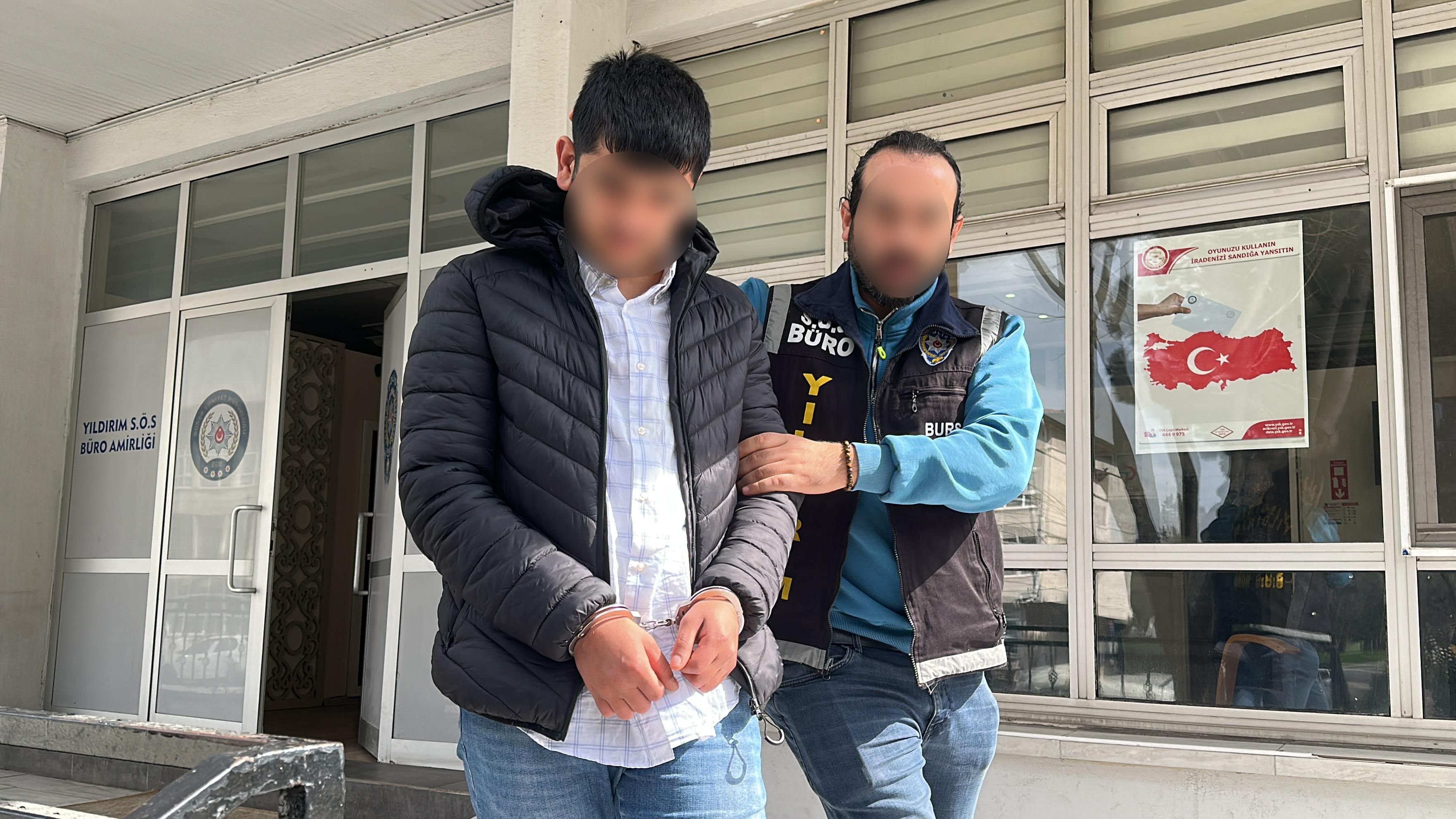 Suç kaydı yaşının 3 katı! Polislerin amasız takibiyle yakayı ele verdi - 1. Resim