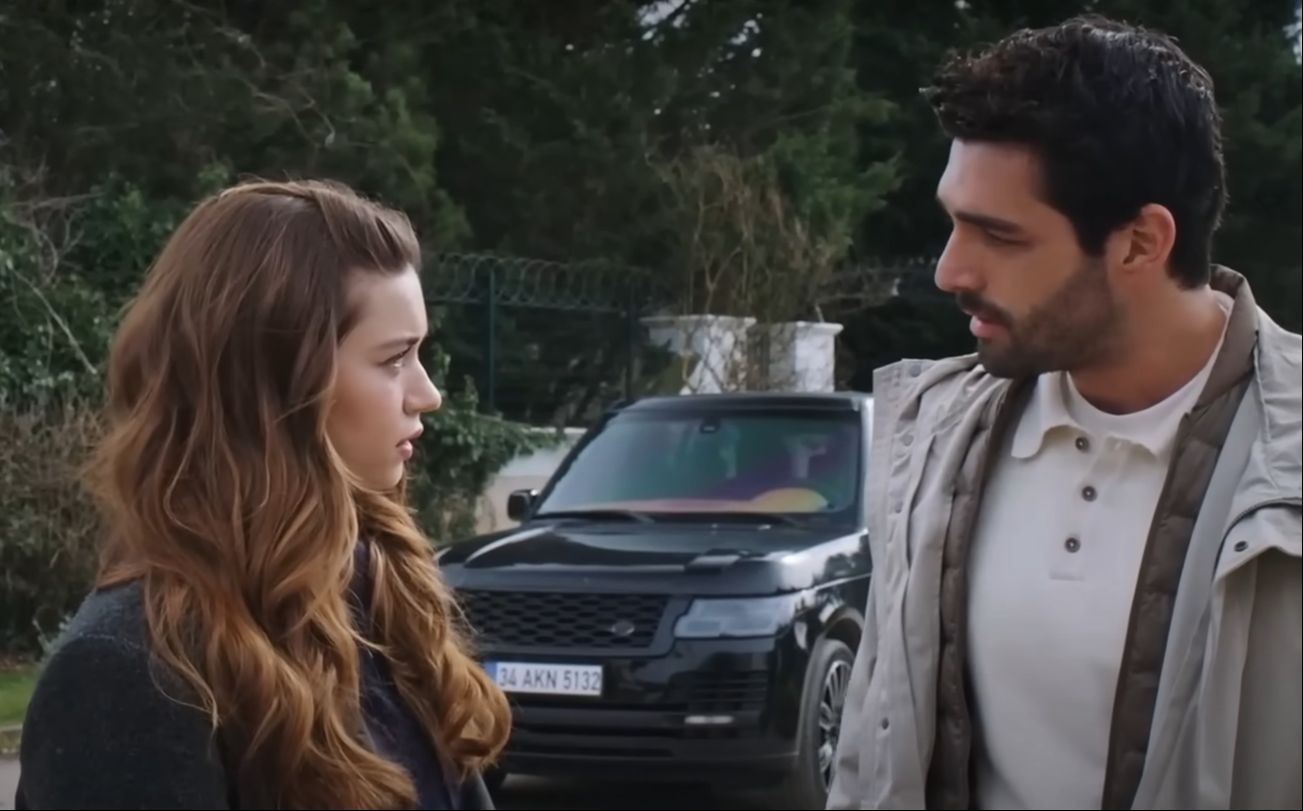 Yalı Çapkını Akın kim, gerçek adı ne? Melih Özkaya kimdir, kaç yaşında? - 1. Resim