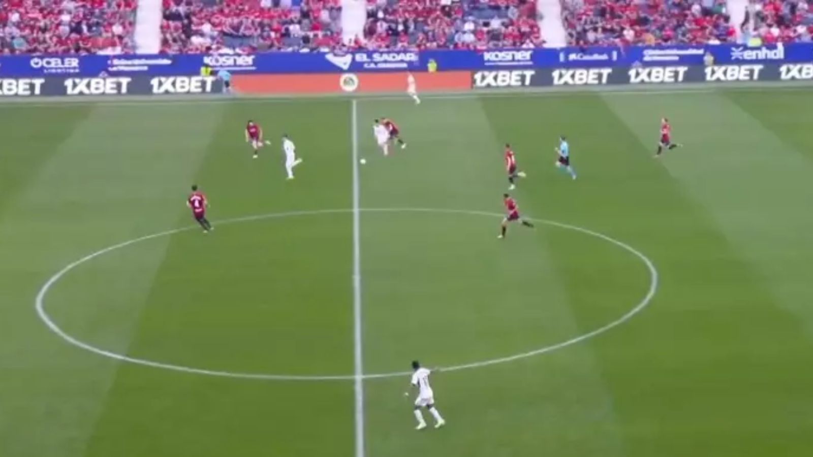 Arda Güler'in şansız anı! Milli futbolcu yılın golünü atıyordu - 1. Resim