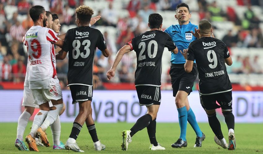 Sergen Yalçın geri dönüyor! Beşiktaş, Antalyaspor'u ağırlıyor! Muhtemel 11'ler... - 1. Resim