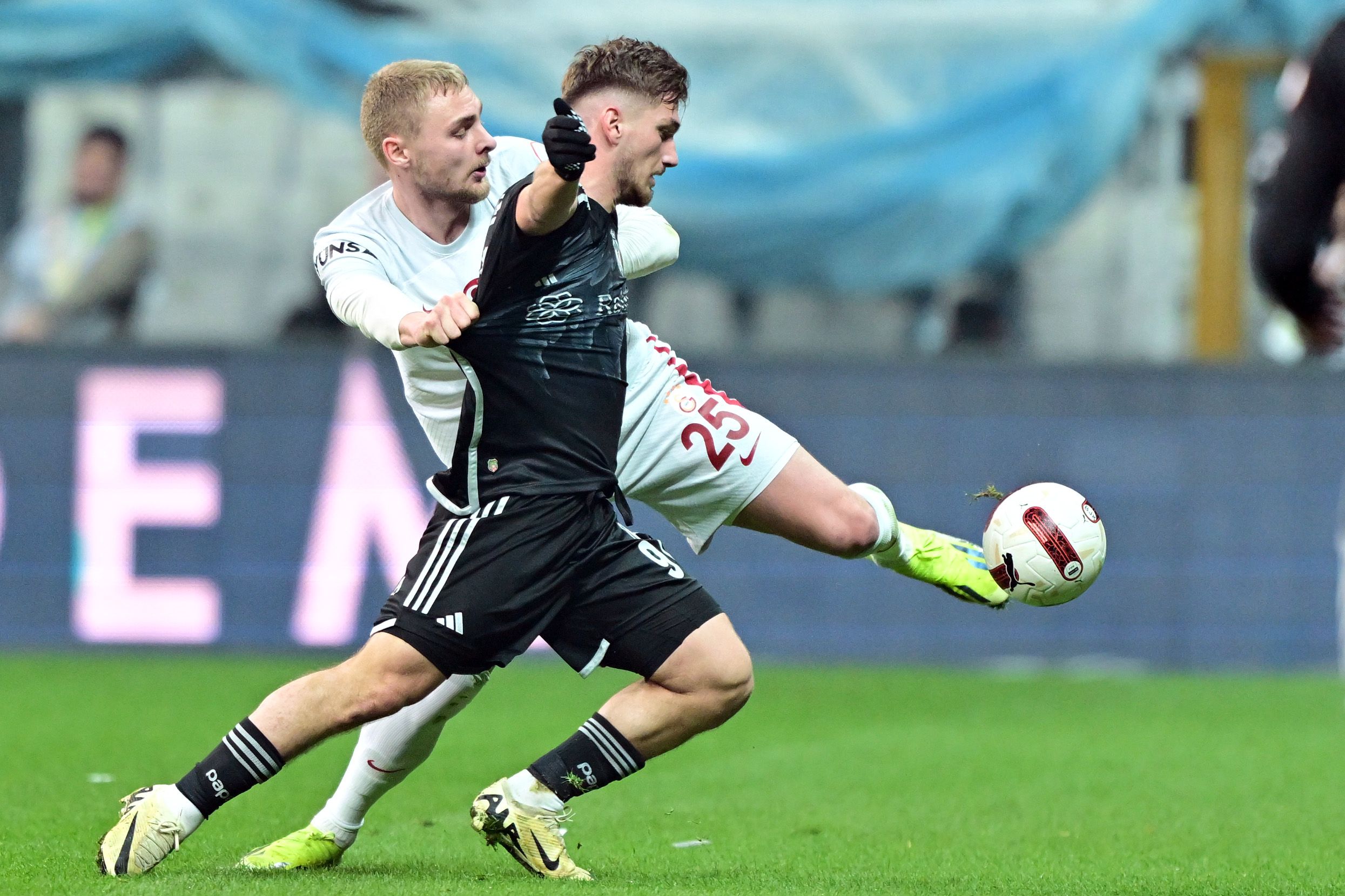 Süper Lig'de bugün 4 maç oynanacak! İşte günün programı Süper Lig'de bugün 4 maç oynanacak! İşte günün programı - 1. Resim