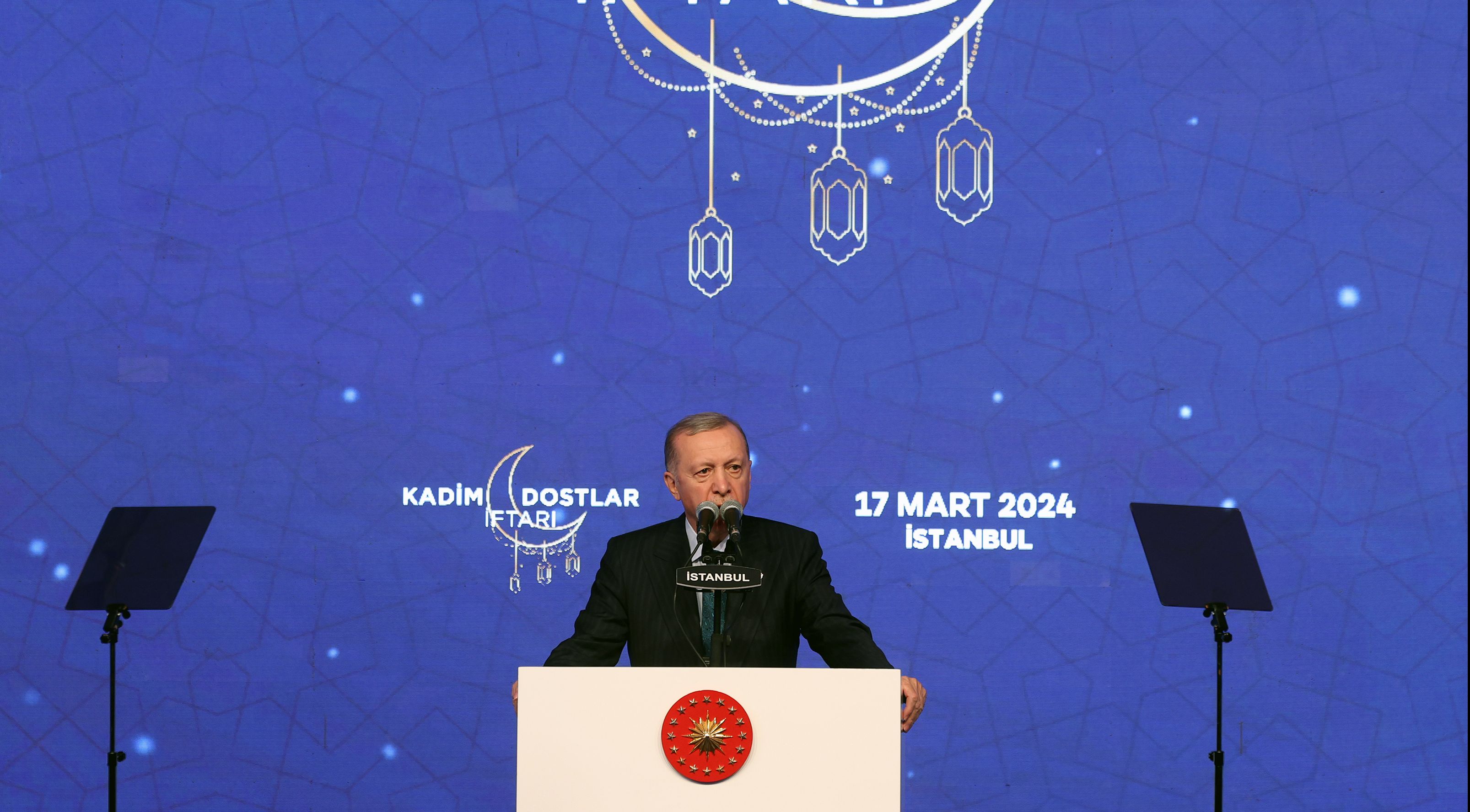 Erdoğan'dan İmamoğlu'na 'israf' tepkisi:  Erdoğan'dan İmamoğlu'na 'israf' eleştirisi: