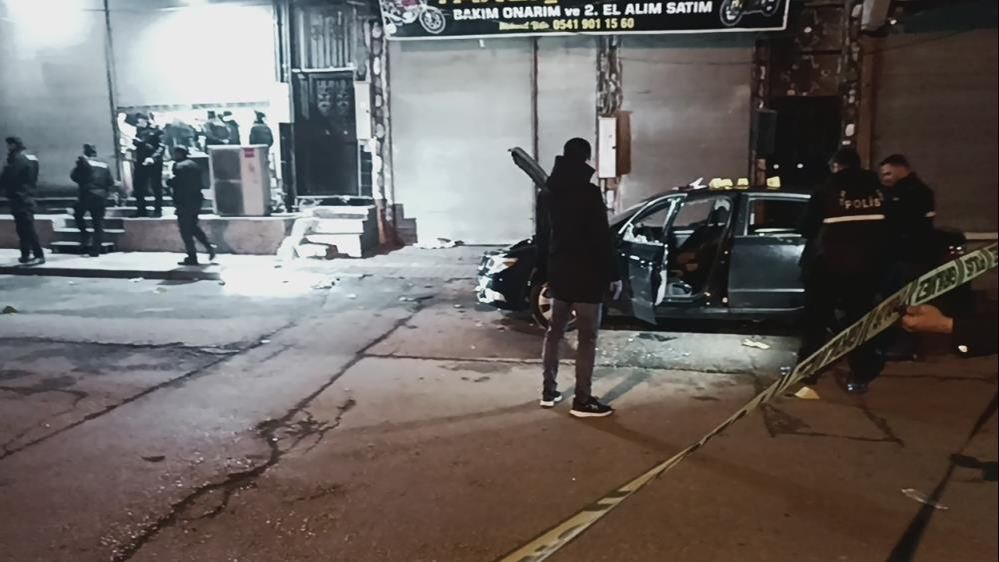 Gündüz başlayan kavga akşam cinayetle son buldu, 24 yaşındaki genç canından oldu - 1. Resim