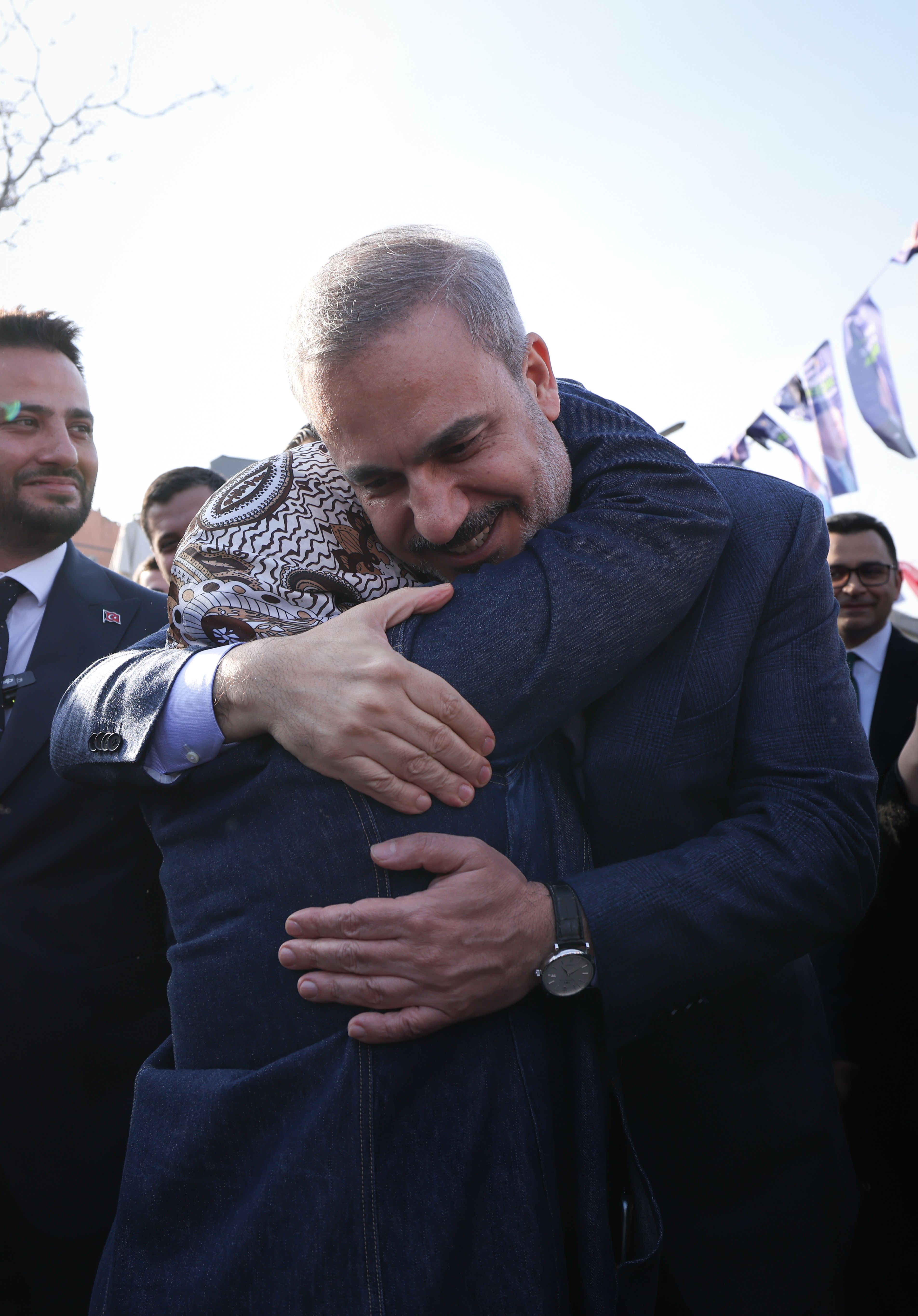 Hakan Fidan'dan 'Batı Balkanlar' söylemine tepki: Stratejik vizyonsuzluğunuzun vebalini çekmeyeceğiz Hakan Fidan'dan 'Batı Balkanlar' söylemine tepki: Stratejik vizyonsuzluğunuzun vebalini çekmeyeceğiz - 2. Resim