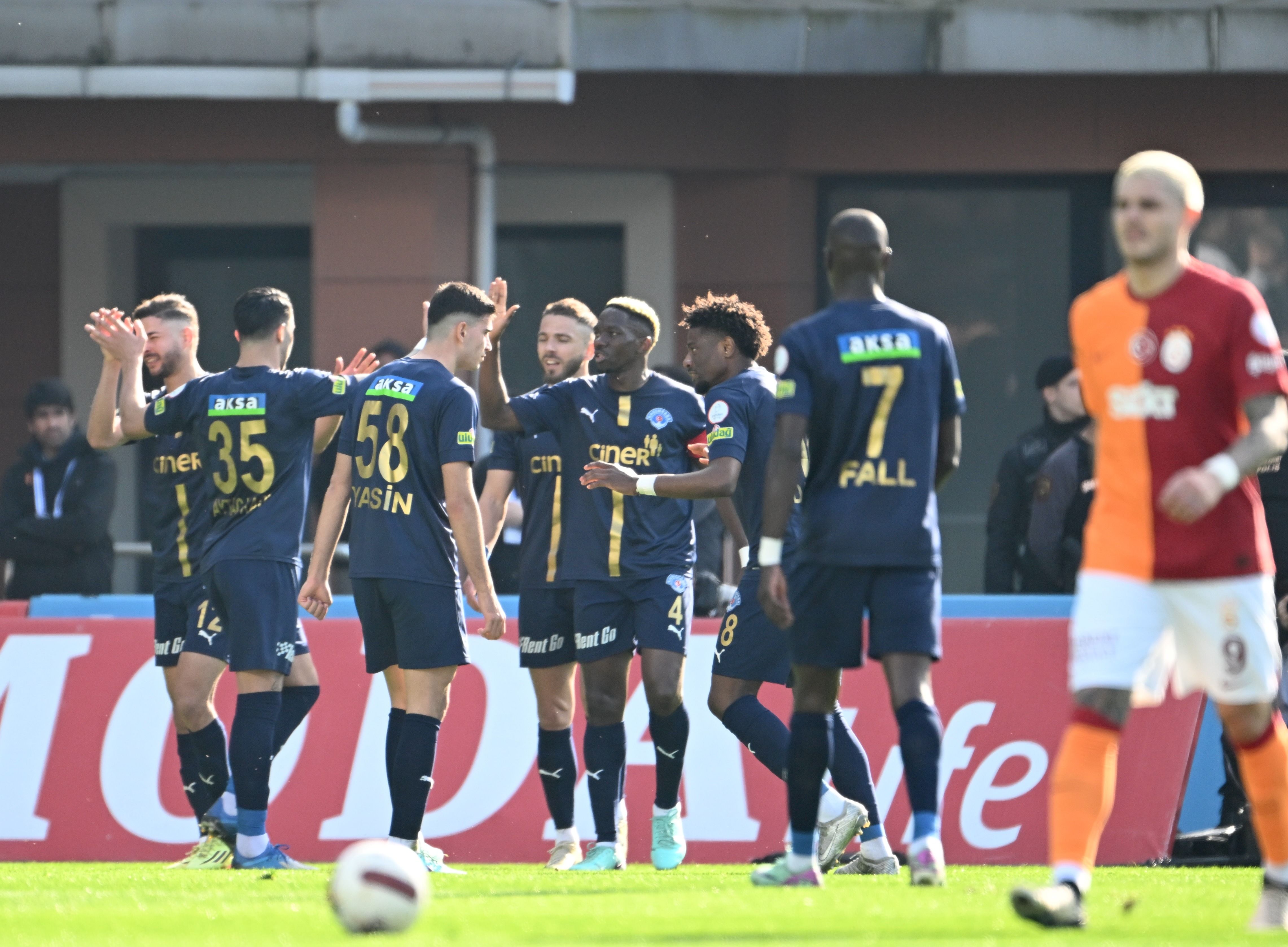 Kasımpaşa - Galatasaray maçı! Aslan'da tek hedef 3 puan - 1. Resim