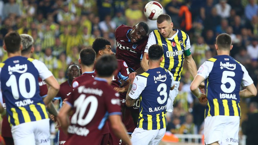 Süper Lig'de haftanın maçı! Trabzonspor - Fenerbahçe muhtemel 11'ler - 1. Resim