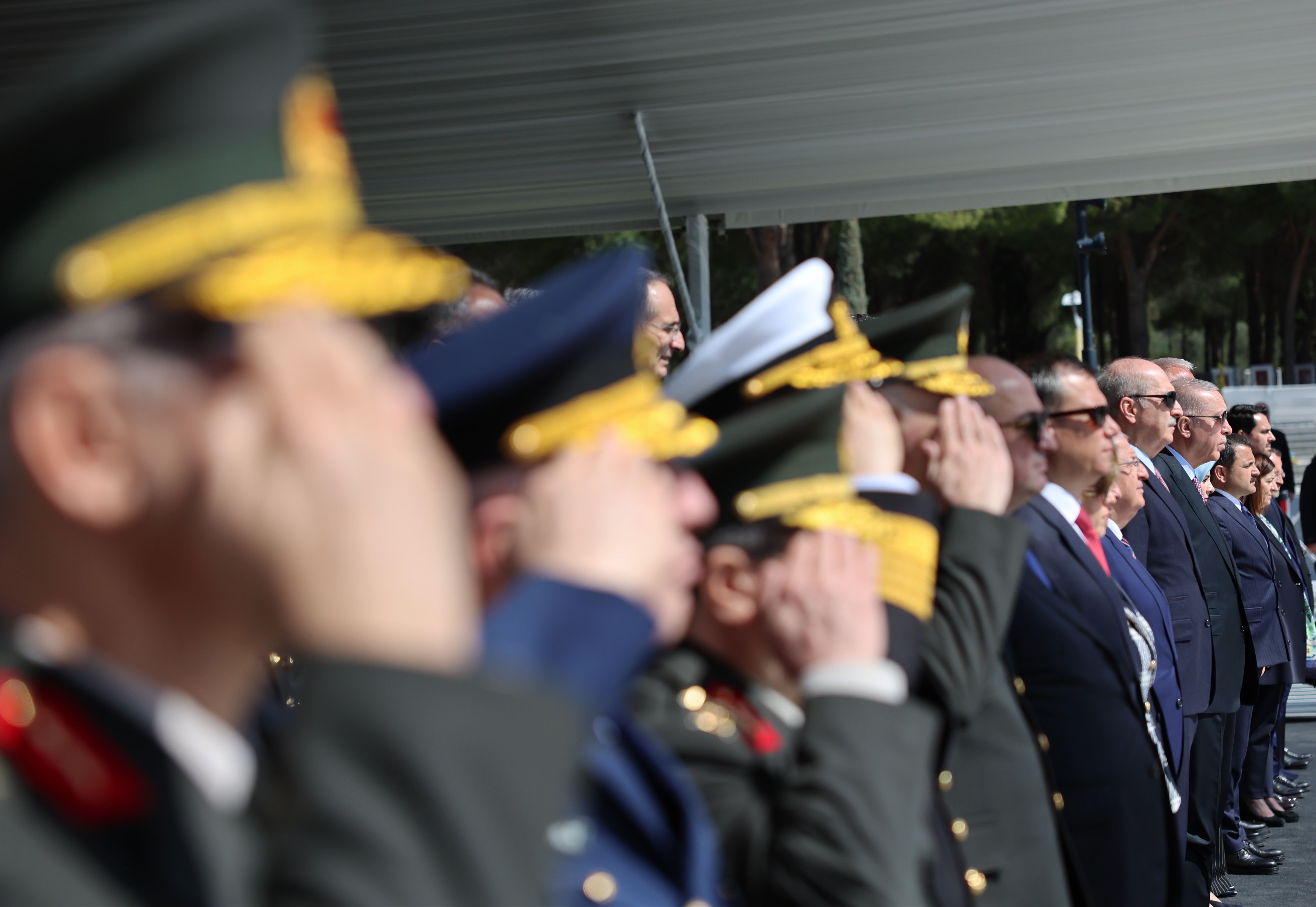 Çanakkale Destanı'nın 109. yılı... Cumhurbaşkanı Erdoğan: Birçok ülke bizden aldığı ilhamla kendi mücadelesini başlattı Çanakkale Destanı'nın 109. yılı... Cumhurbaşkanı Erdoğan: Birçok ülke bizden aldığı ilhamla kendi mücadelesini başlattı - 1. Resim