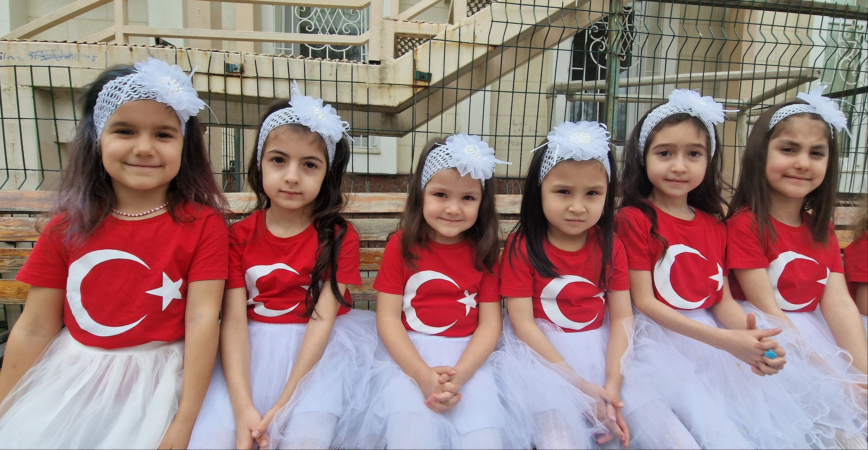 Çanakkale Zaferi yurdun dört bir yanında kutlandı: Donanmadan nefes kesen gösteri - 10. Resim