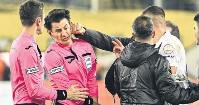 Halil Umut Meler maçı yönetmek istememiş! Trabzonspor-Fenerbahçe maçı hakkında söyledikleri ortaya çıktı Halil Umut Meler maçı yönetmek istememiş! Trabzonspor-Fenerbahçe maçı hakkında söyledikleri ortaya çıktı - 2. Resim