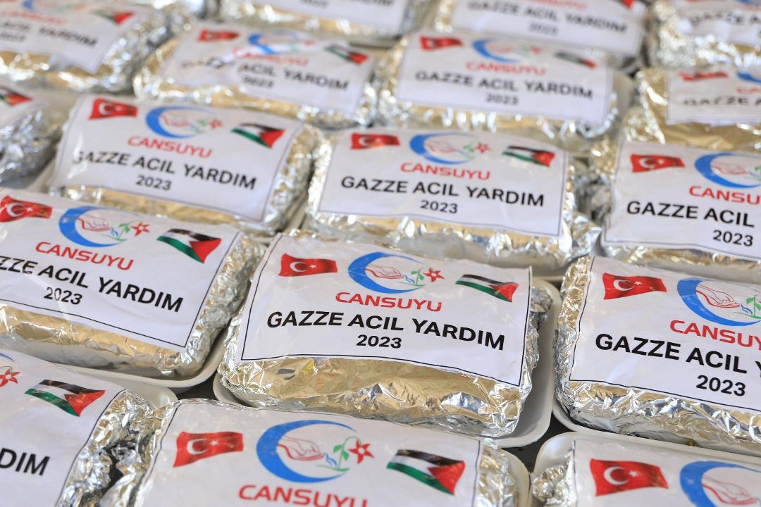 'Cansuyu' emanetlerini mazlumlara ulaştırmaya devam ediyor 'Cansuyu' emanetlerini mazlumlara ulaştırmaya devam ediyor - 1. Resim