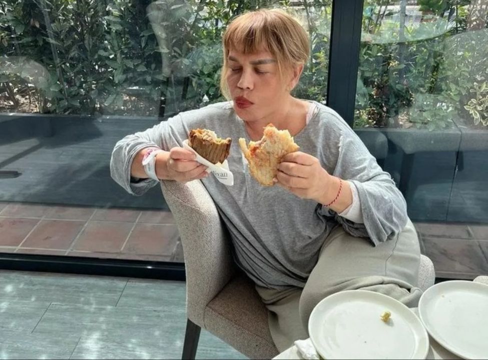 Sezen Aksu'nun sağlık durumu iyi mi? Sezen Aksu hastanede mi? - 2. Resim