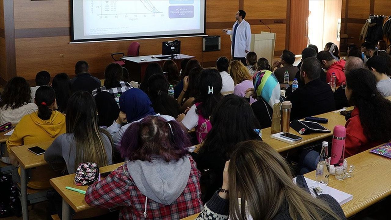 1 Nisan üniversiteler tatil mi 2024? Marmara, Ankara, Uludağ, İstanbul Üniversitesi 1 Nisan’da tatil mi? - 1. Resim