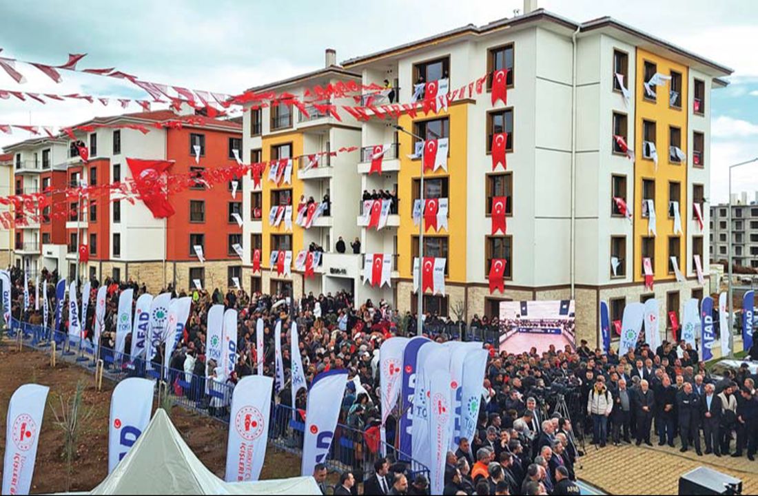 30 bin depremzede daha evine kavuştu! Erdoğan: "Dünyanın en iyi  iyileştirmesini yaptık" - 1. Resim