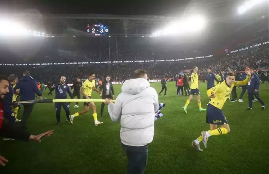 Fenerbahçe ligden çekilirse ne olur? Avrupa’da büyük tehlike! Karar domino etkisi yapacak Fenerbahçe ligden çekilirse ne olur? Avrupa’da büyük tehlike! Karar domino etkisi yapacak - 2. Resim