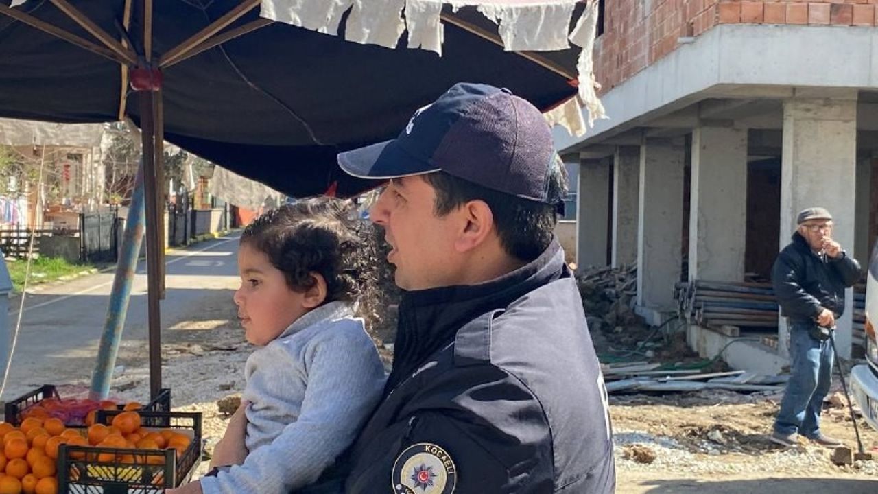 Kocaeli'de sıcak saatler! 2 yaşındaki bebek polisi atlattı - 4. Resim