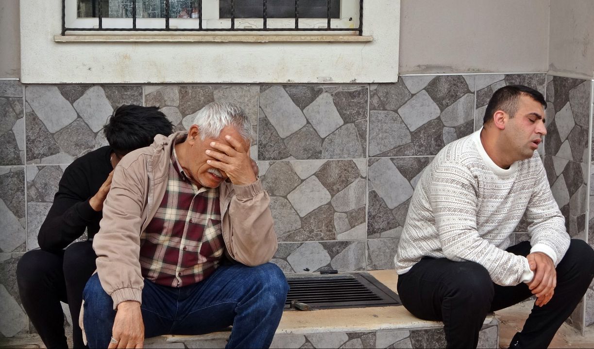 Üniversite sınavına giden anne evde bıraktığı bebeğinin cenazesini buldu Üniversite sınavına giden anne evde bıraktığı bebeğinin cenazesini buldu - 5. Resim