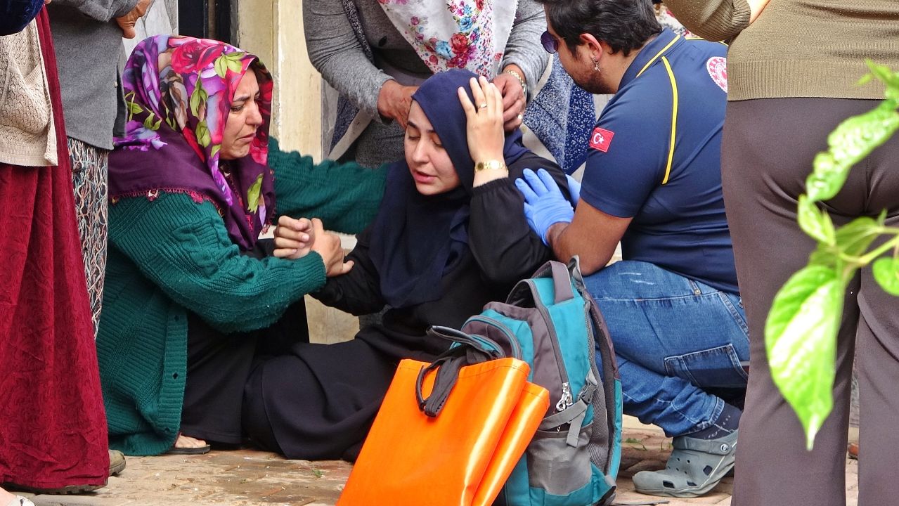 Üniversite sınavına giden anne evde bıraktığı bebeğinin cenazesini buldu Üniversite sınavına giden anne evde bıraktığı bebeğinin cenazesini buldu - 4. Resim