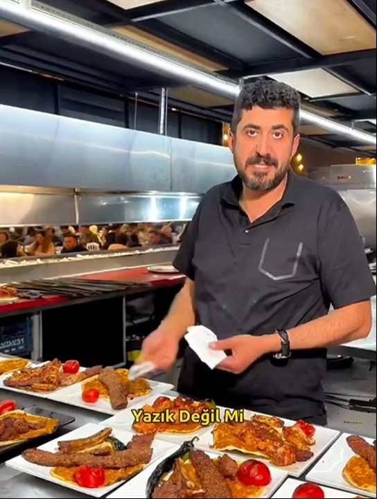 İftara rezervasyon yaptırıp gelmeyen müşteriler isyan ettirdi! ‘Ayıp diye bir şey var’ - 1. Resim