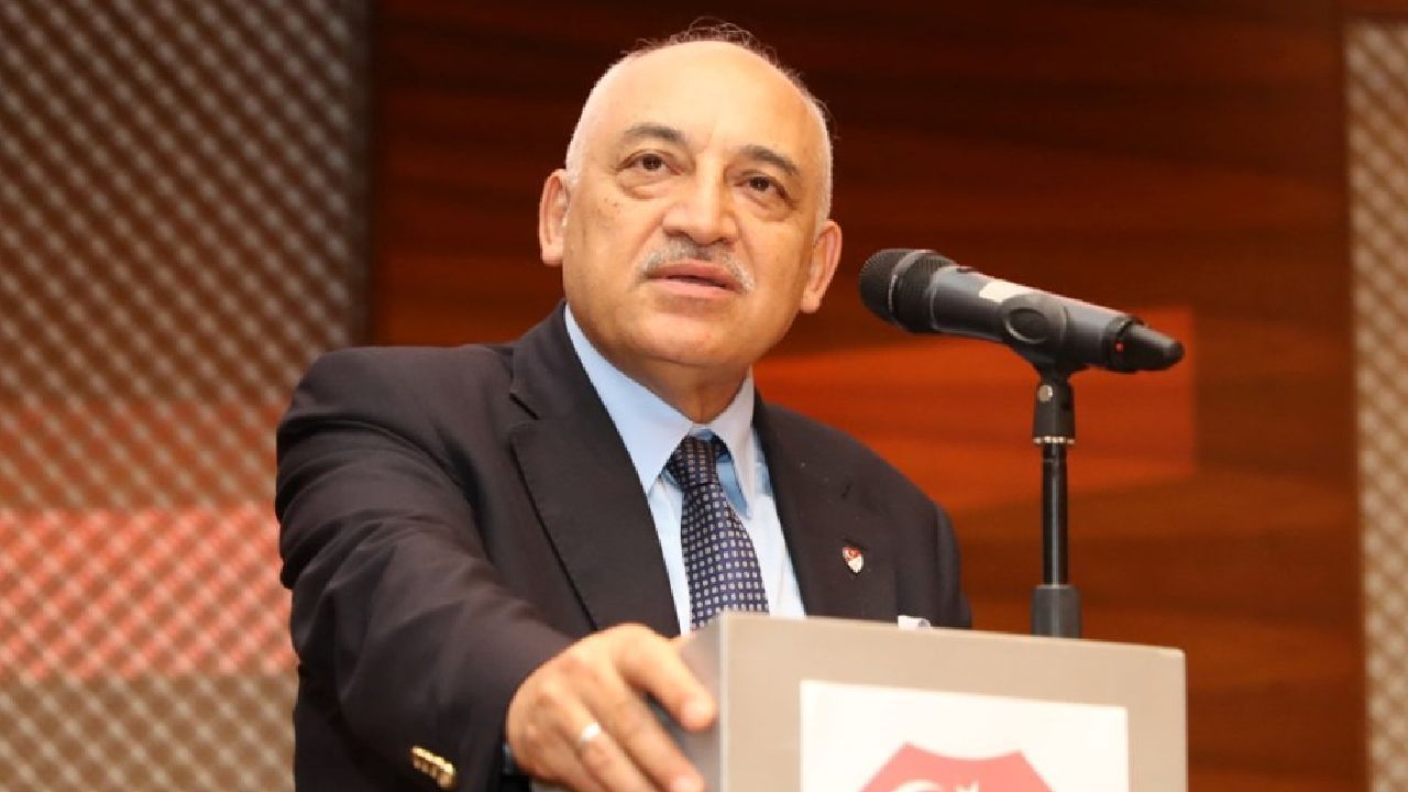 TFF Başkanı Mehmet Büyükekşi'den açıklama! Fenerbahçe Galatasaray Süper Kupa maçı tarihi yeniden ertelendi mi? TFF Başkanı Mehmet Büyükekşi'den açıklama! Fenerbahçe Galatasaray Süper Kupa maçı tarihi yeniden ertelendi mi? - 1. Resim