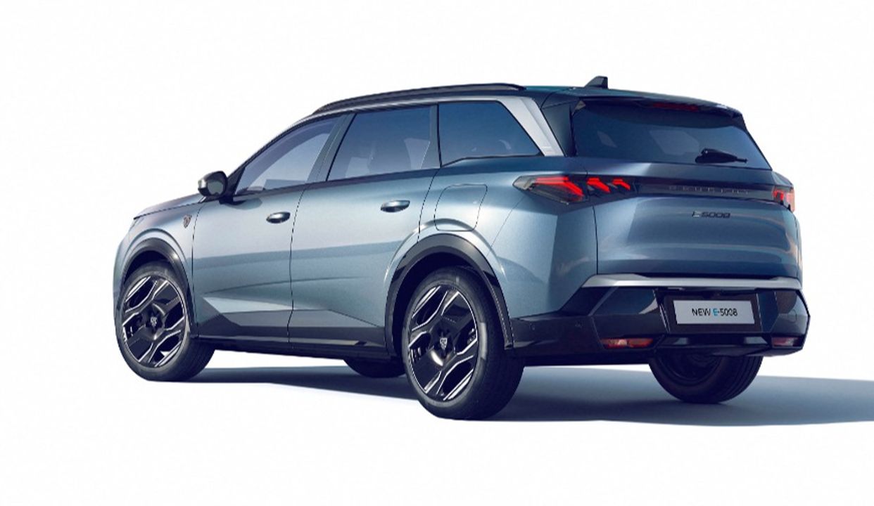 Yeni Peugeot E-5008 7 koltukla tanıtıldı! İşte özellikleri - 1. Resim