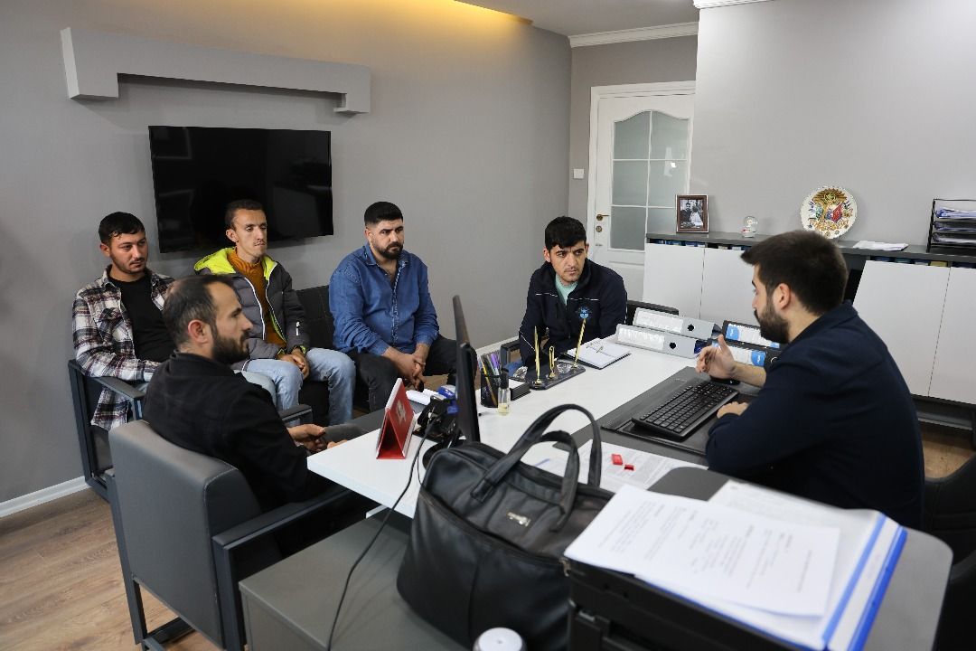 Yine 'yüksek kar vaadi' yine vurgun! 50 bin kişiden 100 milyon dolar toplayıp kayboldular - 2. Resim