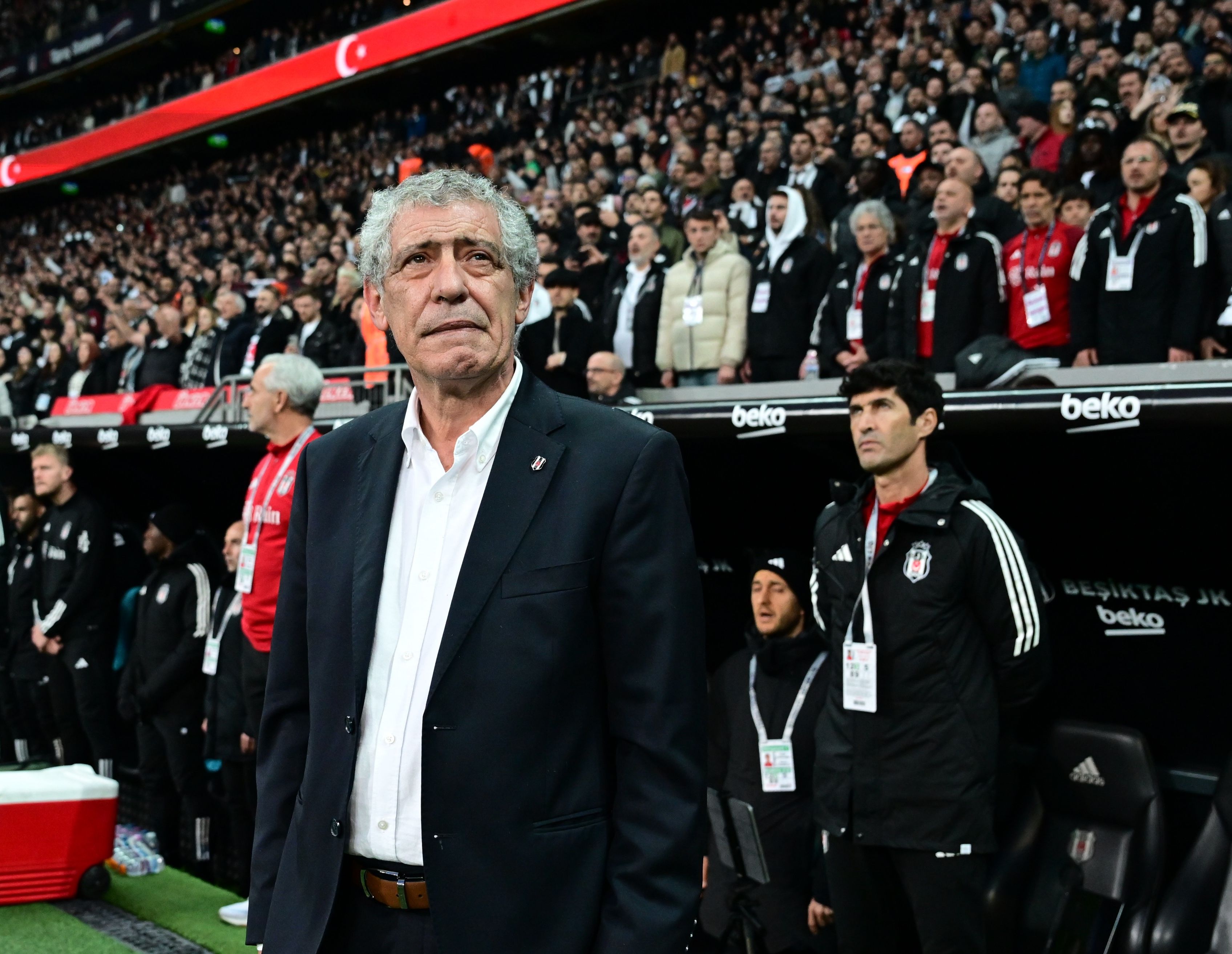 Mircea Lucescu'dan Beşiktaş açıklaması! Fernando Santos'a yol göründü - 1. Resim