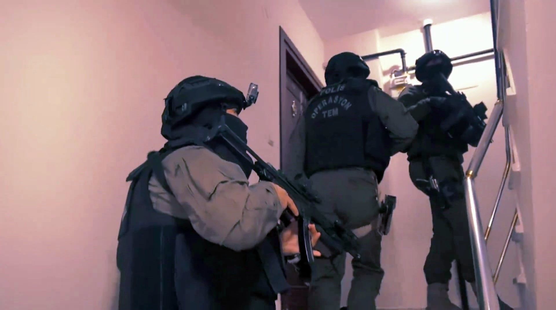 8 ilde operasyon düzenlenmişti: 2 DEAŞ şüphelisi yakalandı - 2. Resim