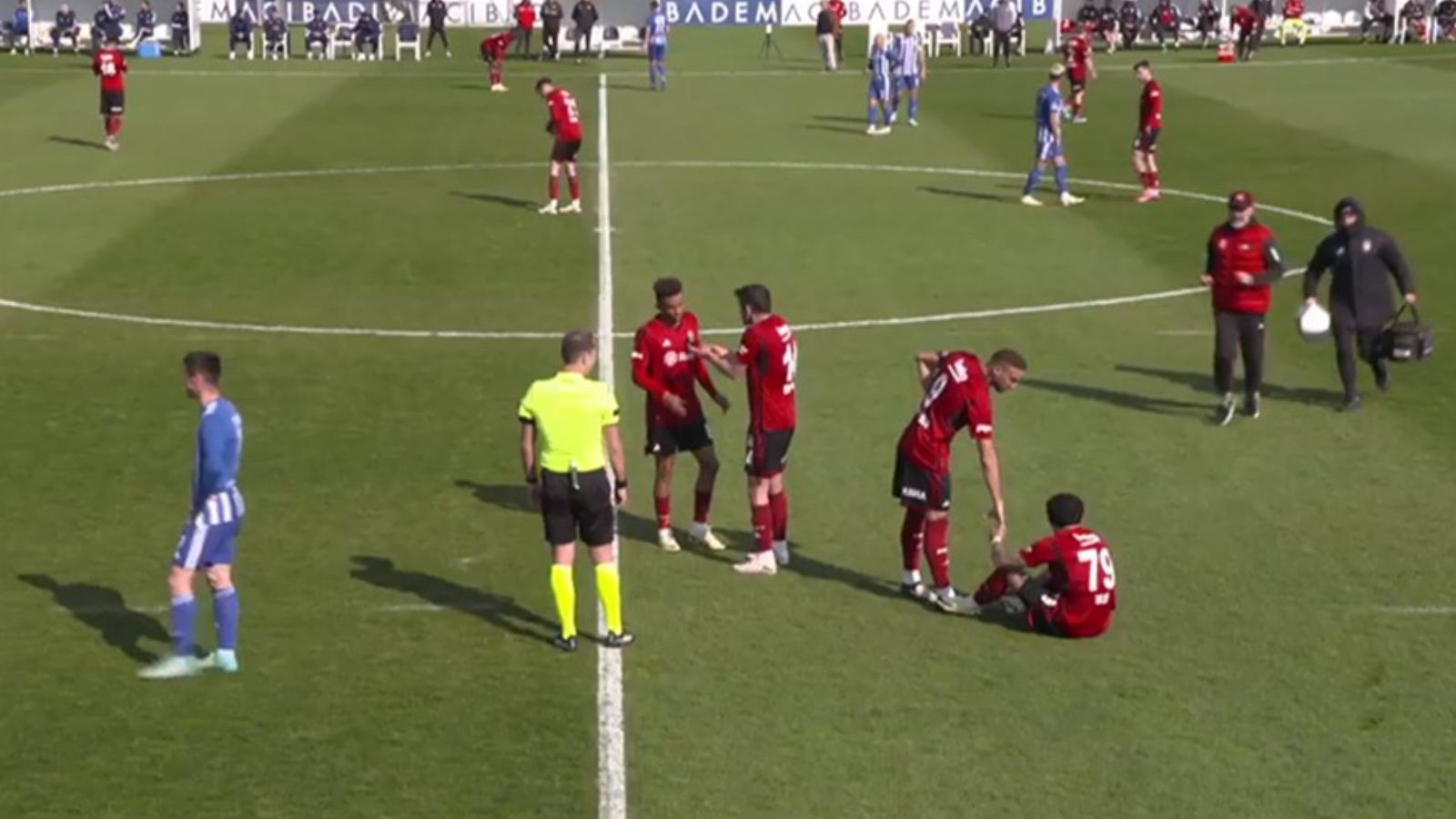 Beşiktaş'ta Emrecan Terzi sakatlandı! Genç yıldız oyuna devam edemedi - 1. Resim