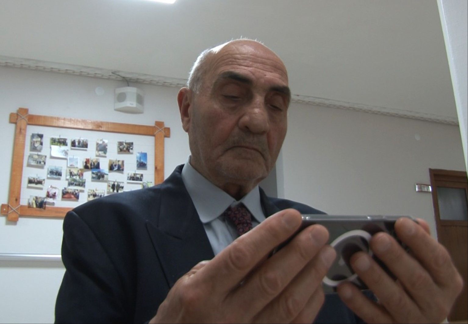 Birçok dizi ve filmde rol aldı, son durağı huzurevi oldu - 3. Resim