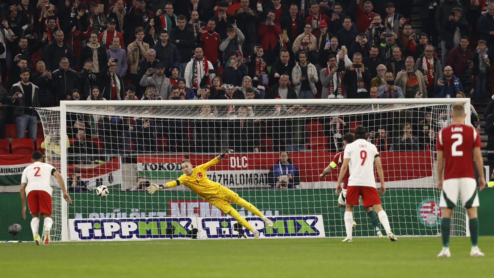 Milli Takım'dan tatsız prova! Macaristan'a tek gol yetti - 1. Resim