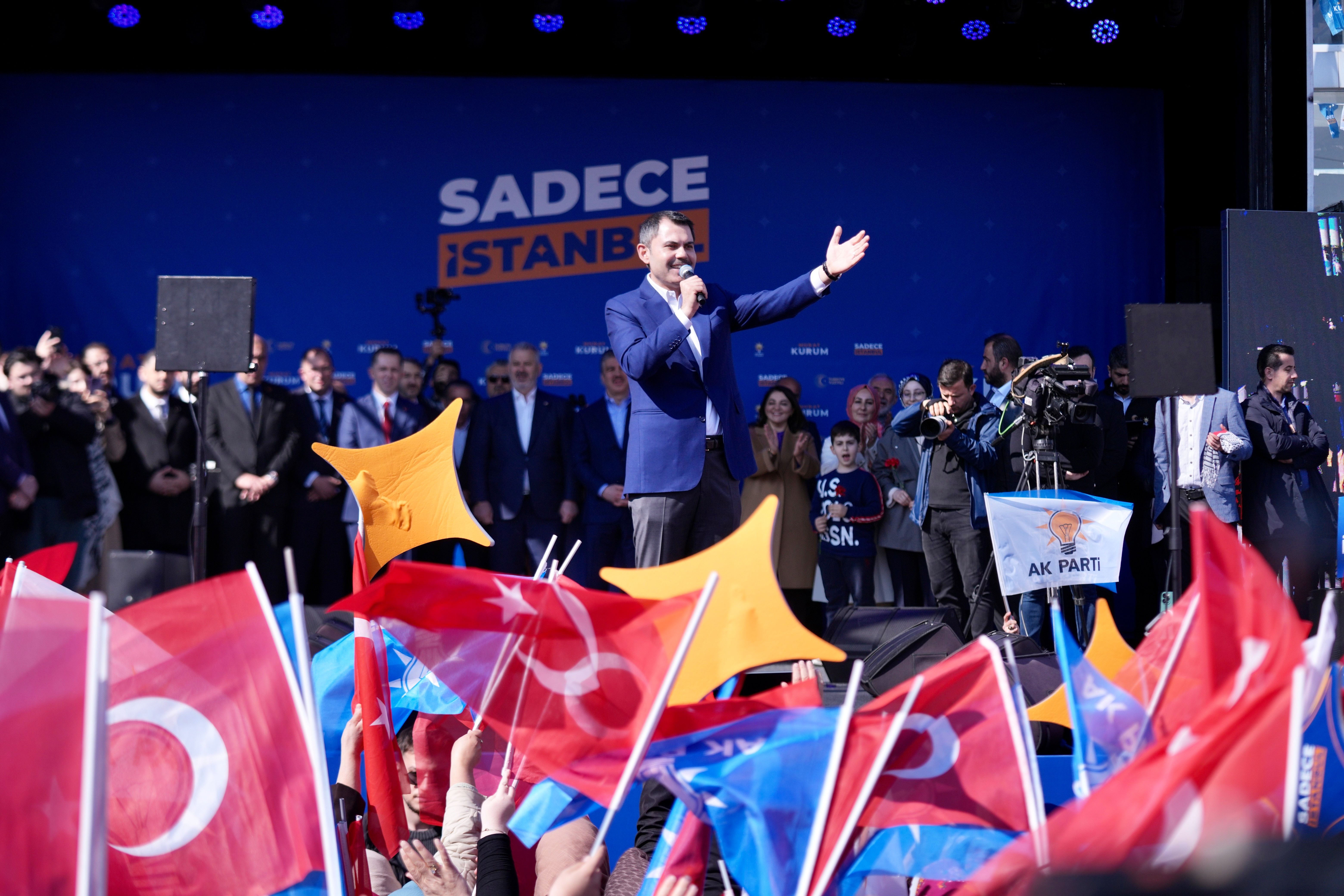 Murat Kurum'dan İBB yönetimine sert sözler: Metrolar bozuldu, otobüsler yandı, tutuştu... - 1. Resim