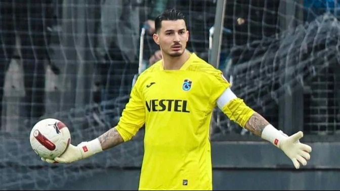 Bir kez daha Galatasaray! Trabzonspor'da Uğurcan Çakır'ın sürpriz kararı sonrası ortalık karıştı Bir kez daha Galatasaray! Trabzonspor'da Uğurcan Çakır'ın sürpriz kararı sonrası ortalık karıştı - 1. Resim