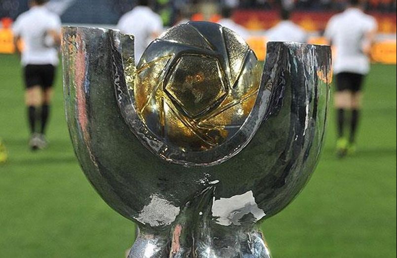 Galatasaray-Fenerbahçe Süper Kupa maçı neden ertelenmedi? Perde arkası ortaya çıktı meğer... Galatasaray-Fenerbahçe Süper Kupa maçı neden ertelenmedi? Perde arkası ortaya çıktı meğer... - 1. Resim